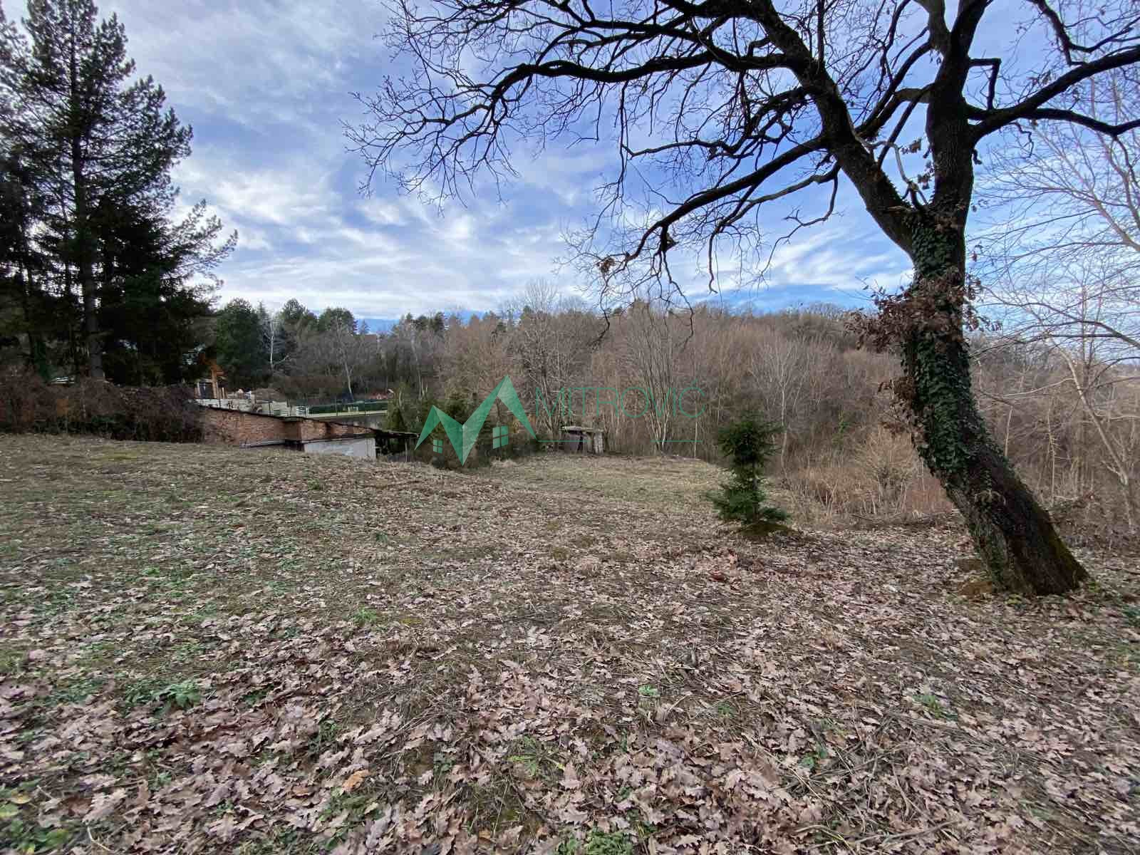 Plac Prodaja Sremska Kamenica Plac Prodaja Sremska Kamenica 1121 m2