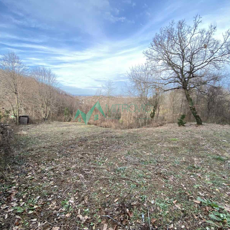 Plac Prodaja Sremska Kamenica  1121 m2
