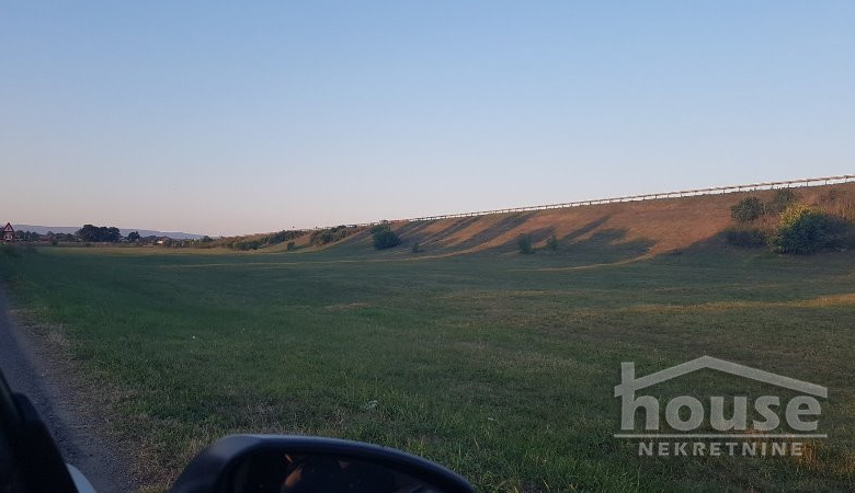 Plac – Novi Sad, Ruma  – ID 7081035.
