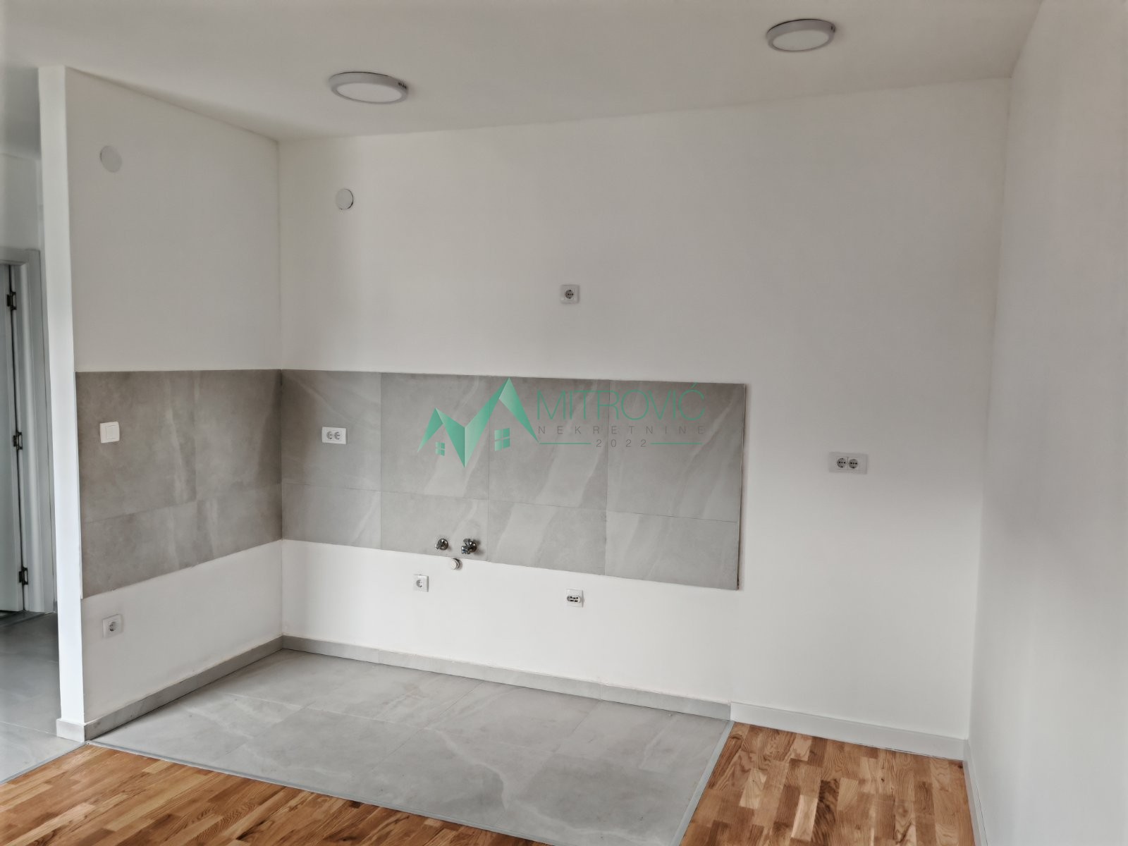 Stan Prodaja Novi Sad  37 m2