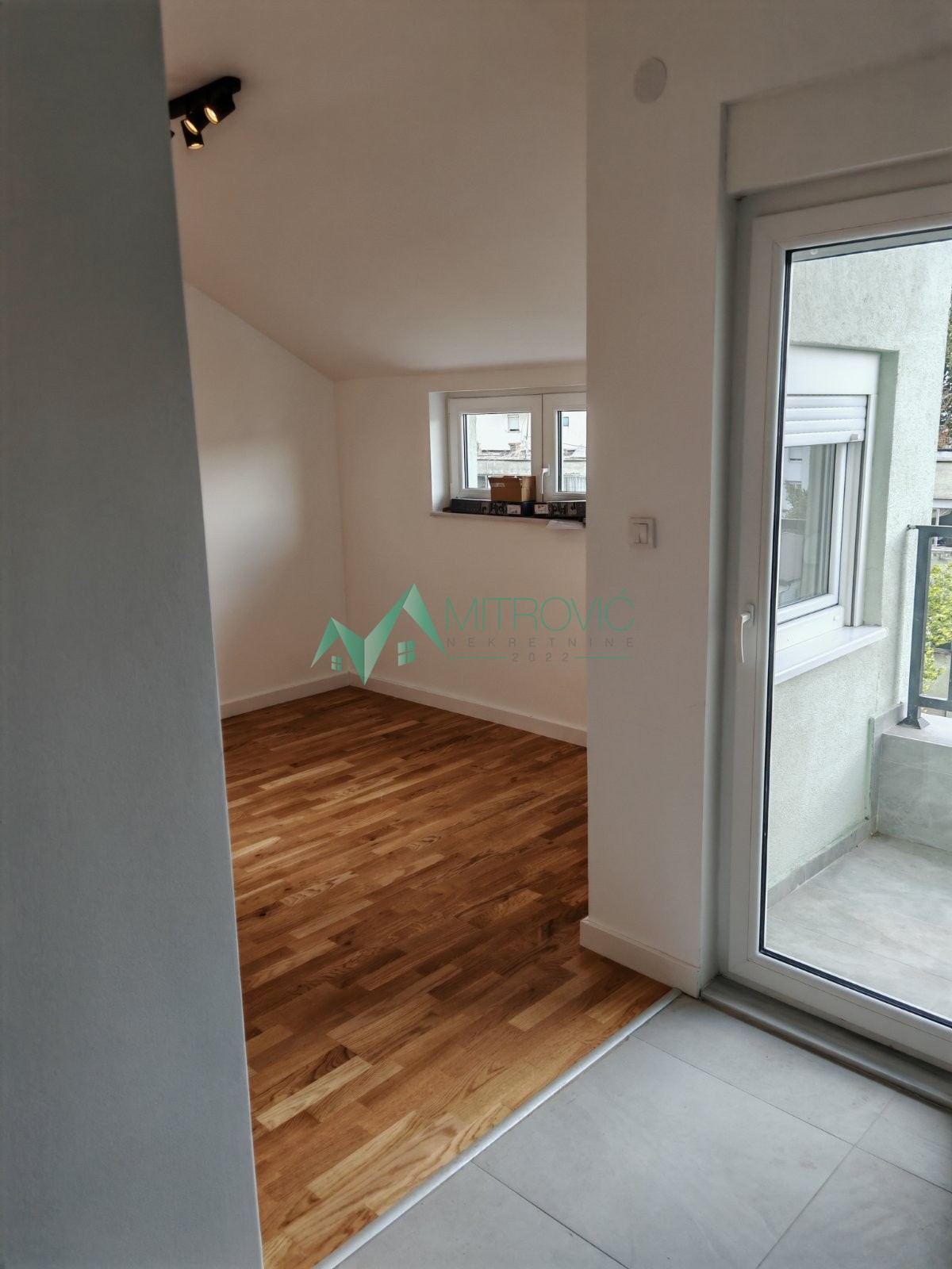 Stan Prodaja Novi Sad  37 m2