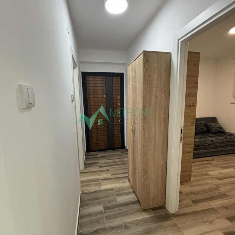 Stan Prodaja Novi Sad  37 m2