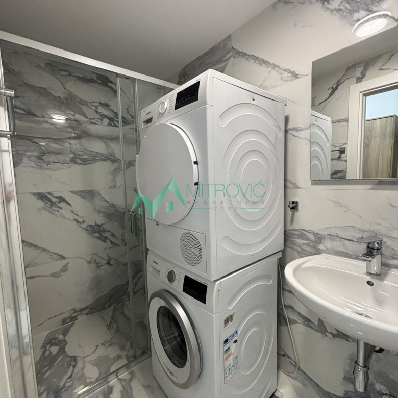 Stan Prodaja Novi Sad  37 m2