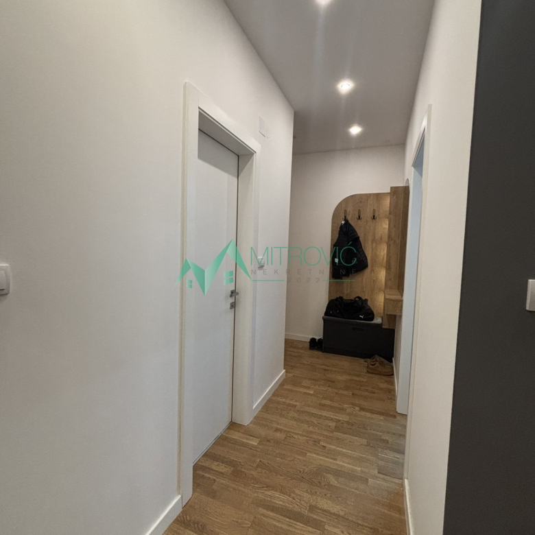 Stan Prodaja Petrovaradin  42 m2