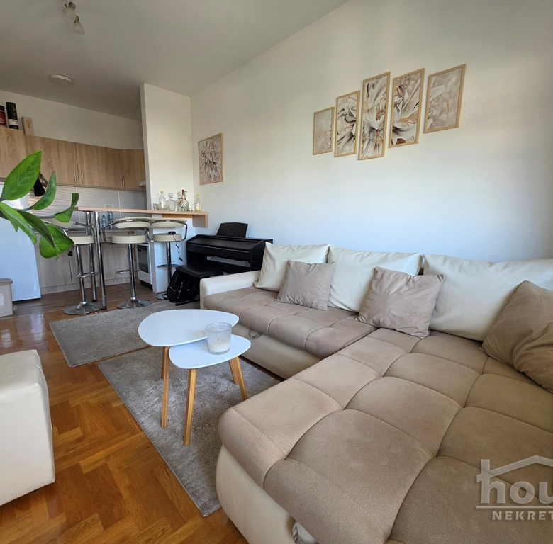 Stan Prodaja Novi Sad  36 m2