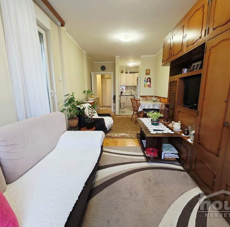 Stan Prodaja Novi Sad  45 m2