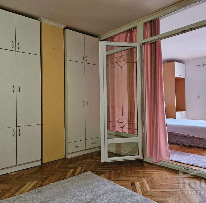 Stan Prodaja Novi Sad  53 m2