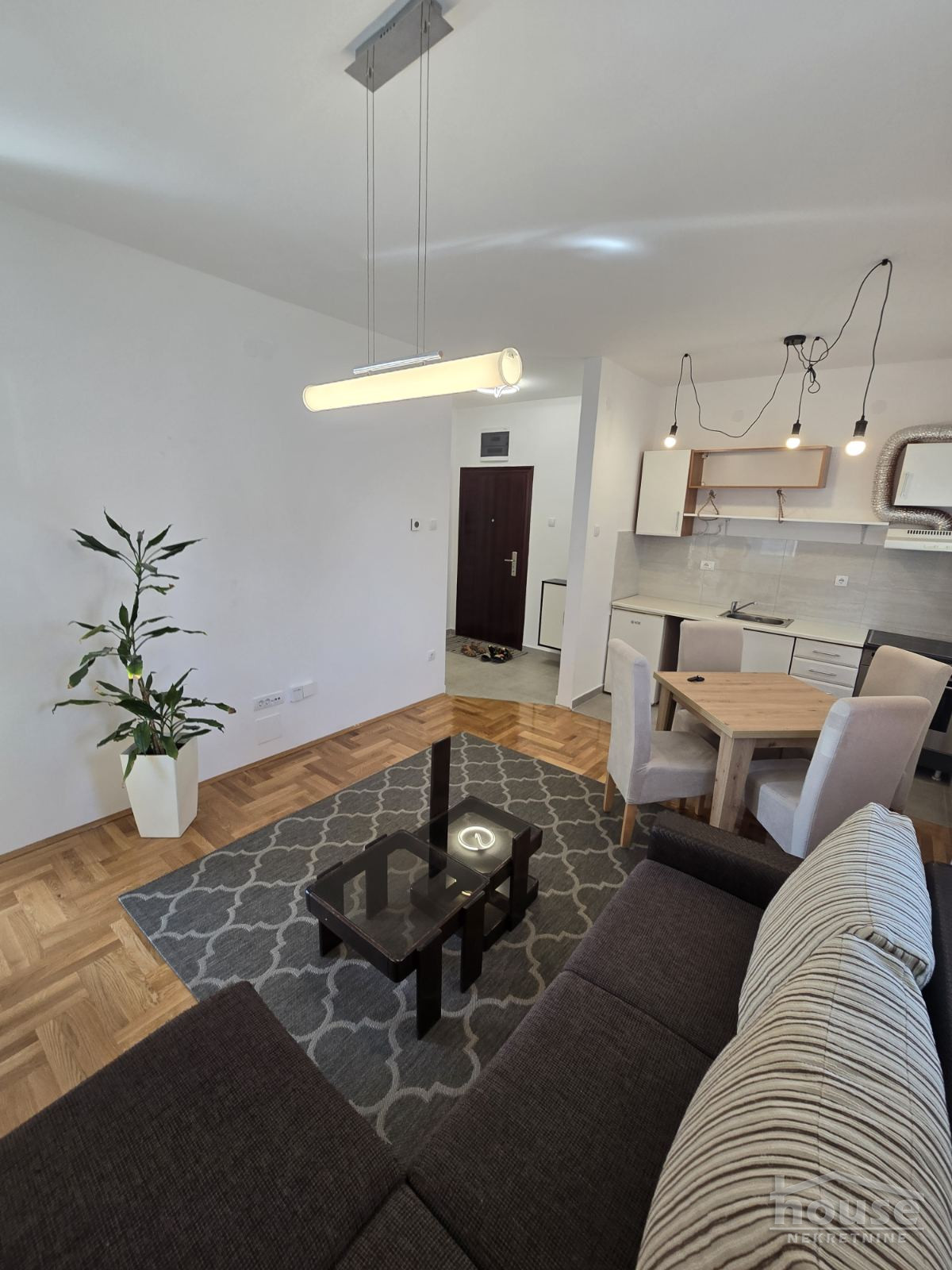 Stan Prodaja Novi Sad Stan Prodaja Novi Sad 37 m2
