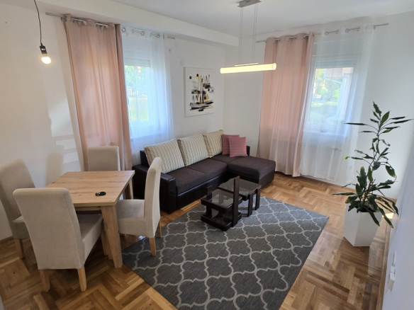 Stan Prodaja Novi Sad  37 m2