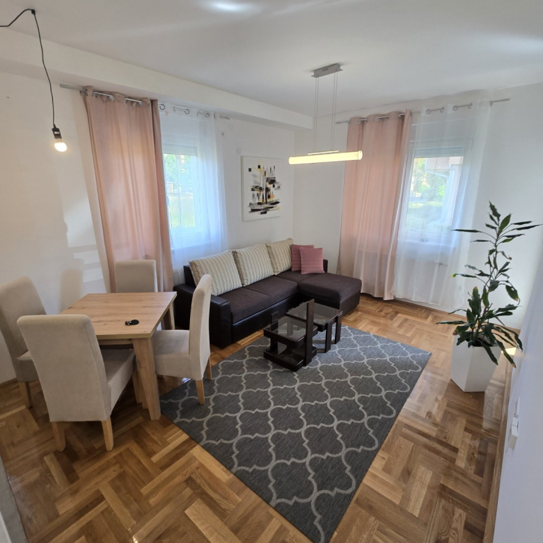 Stan Prodaja Novi Sad  37 m2