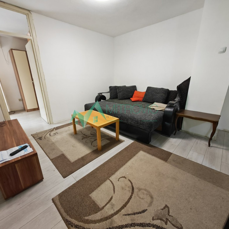 Stan Prodaja Novi Sad  43 m2