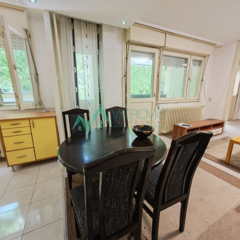 Stan Prodaja Novi Sad  43 m2