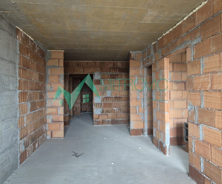Stan Prodaja Petrovaradin  44 m2