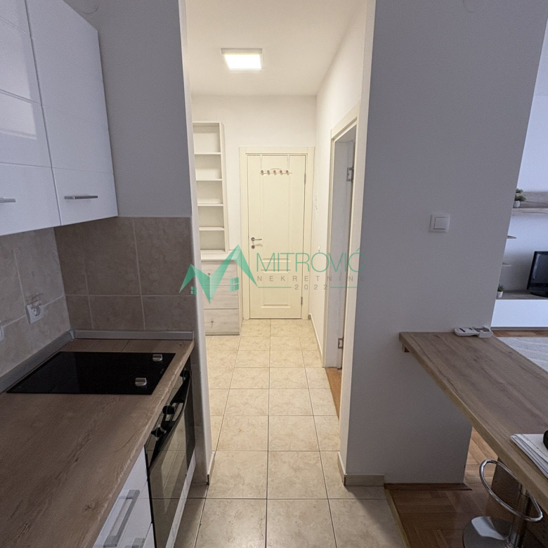 Stan Prodaja Novi Sad  29 m2