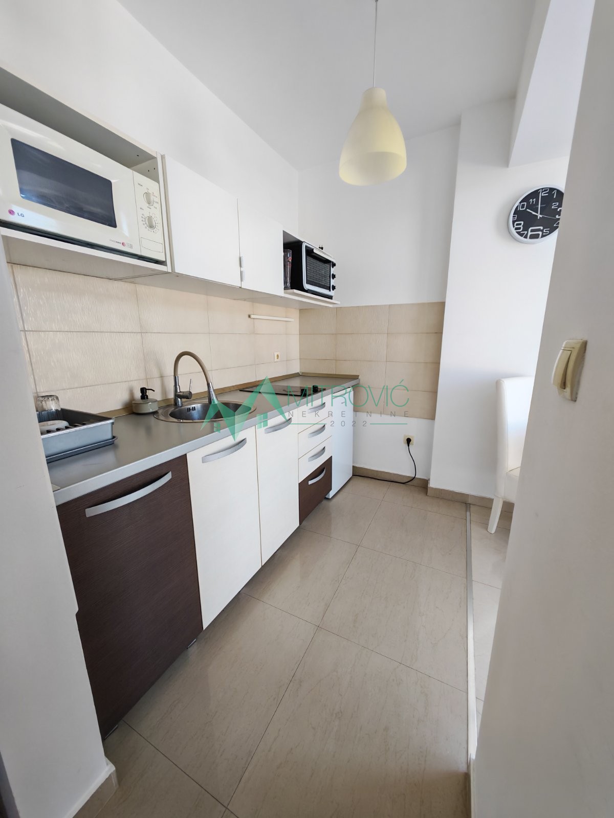 Stan Prodaja Novi Sad  24 m2