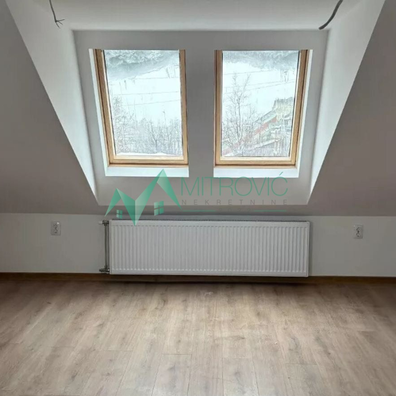 Stan Prodaja Novi Sad  61 m2