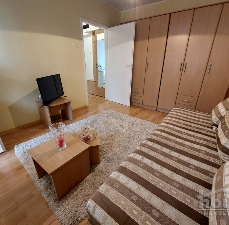 Stan Prodaja Novi Sad  56 m2
