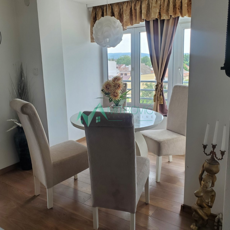 Stan Prodaja Novi Sad  52 m2