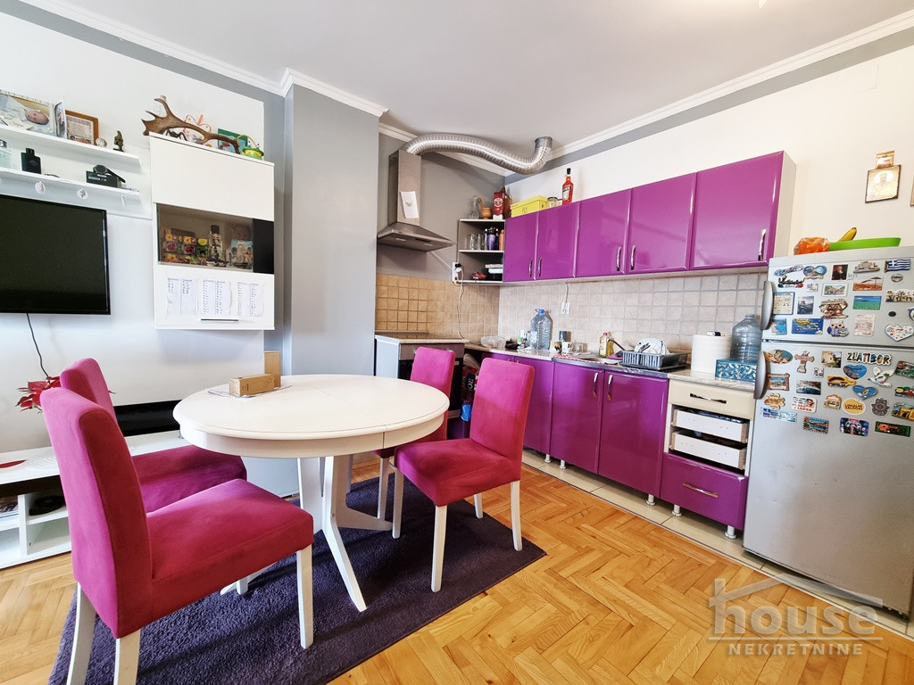 Stan Prodaja Novi Sad  52 m2
