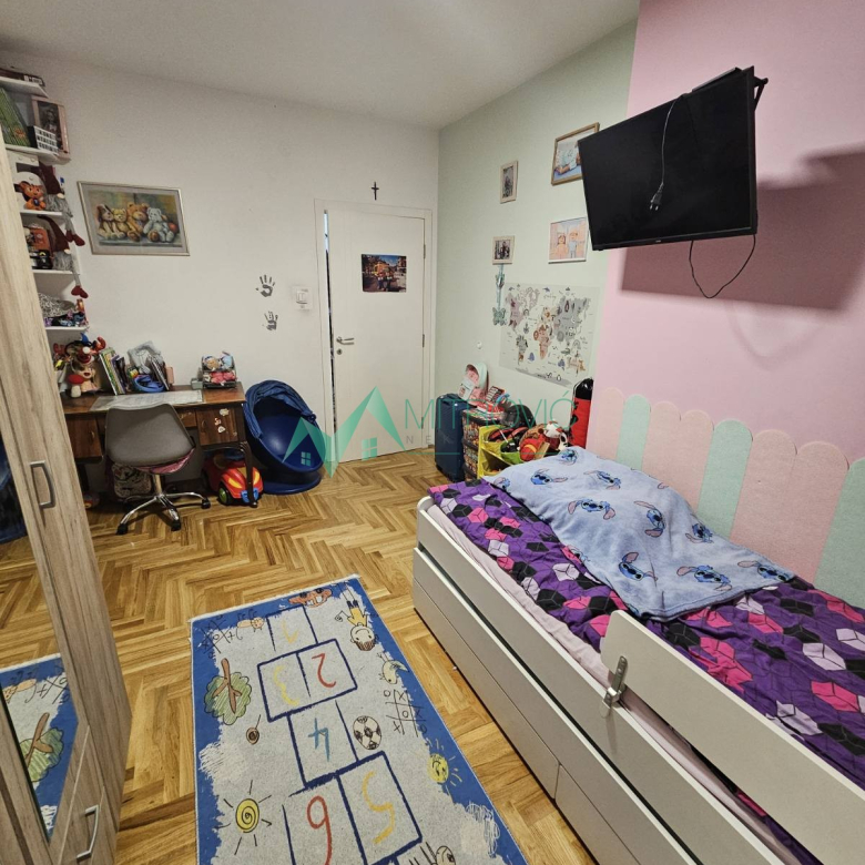 Stan Prodaja Novi Sad  49 m2