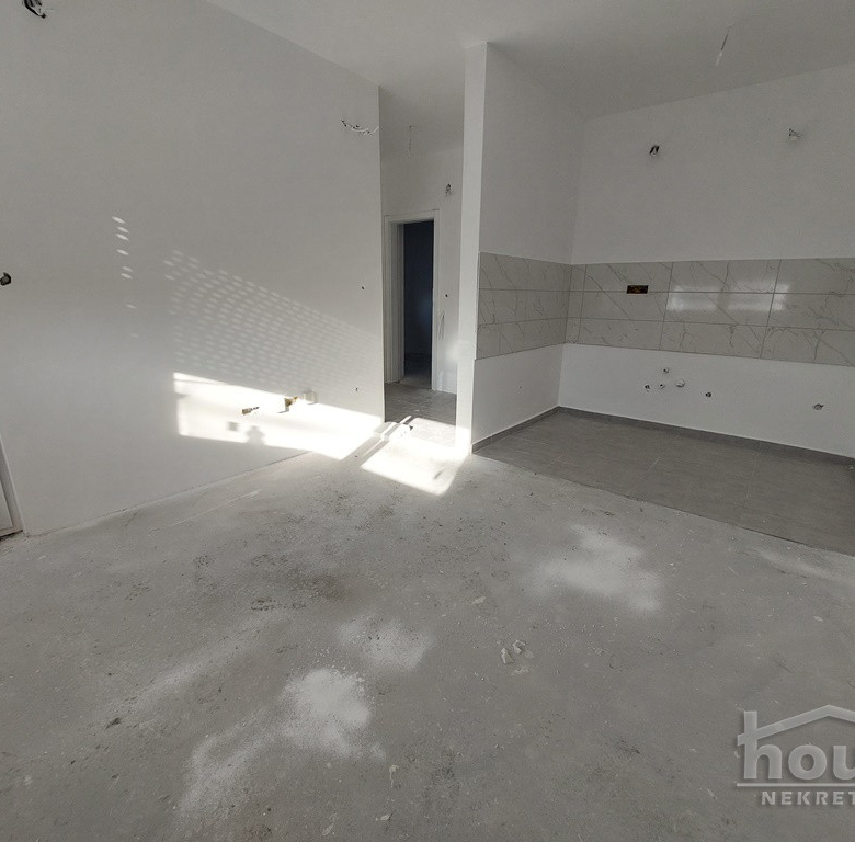 Stan Prodaja Novi Sad  43 m2