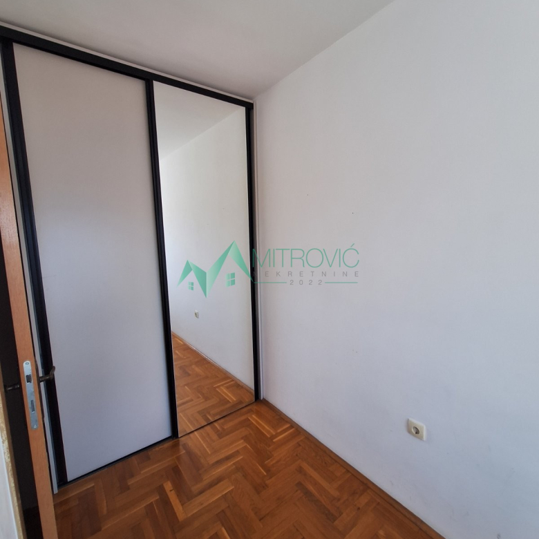 Stan Prodaja Novi Sad  49 m2