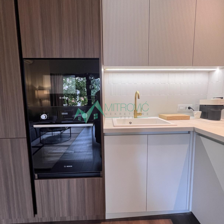 Stan Prodaja Novi Sad  85 m2