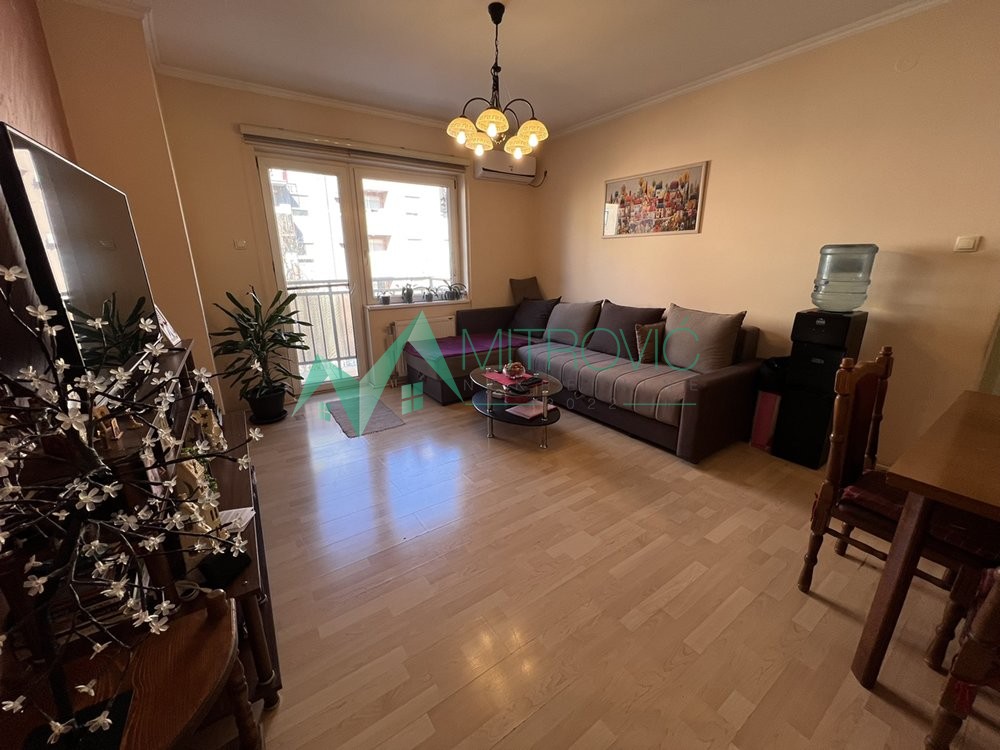 Stan Prodaja Novi Sad  59 m2