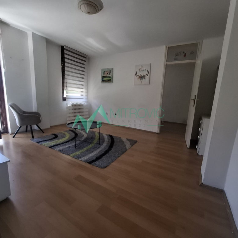 Stan Prodaja Novi Sad  58 m2