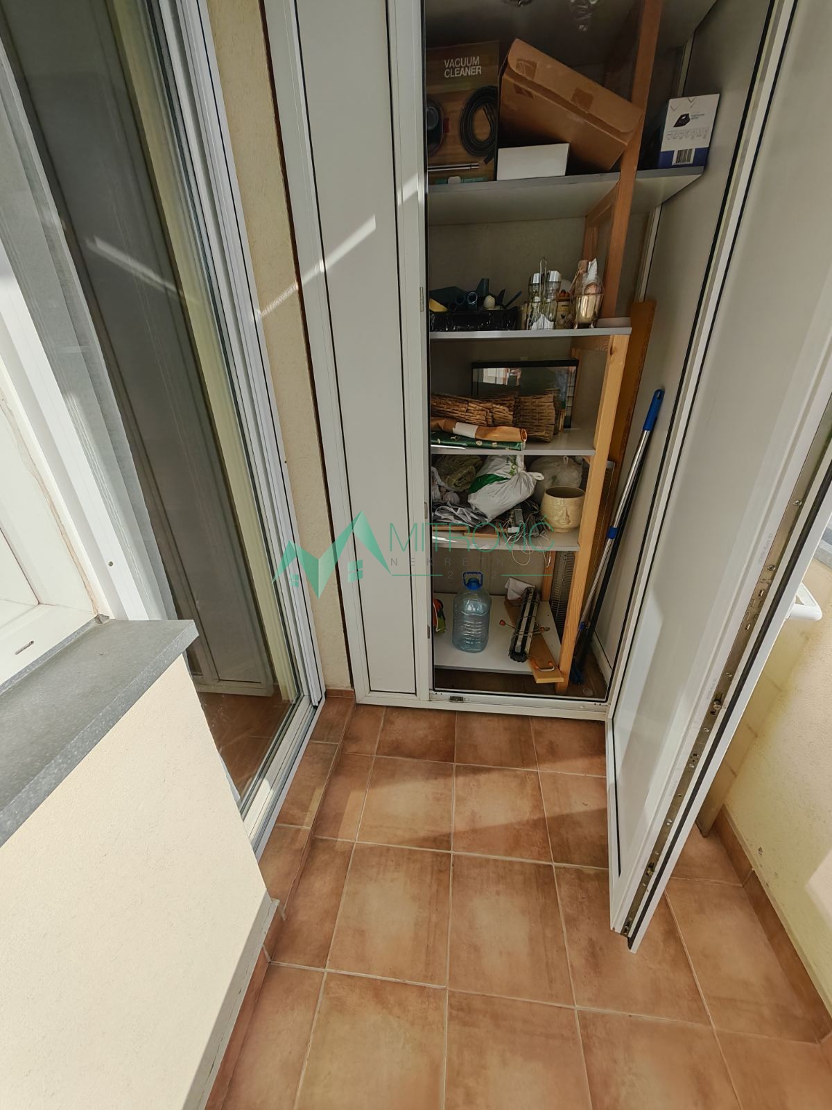 Stan Prodaja Novi Sad  70 m2