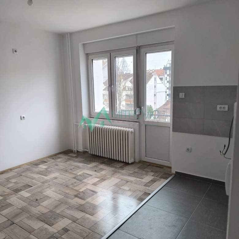 Stan Prodaja Novi Sad  52 m2