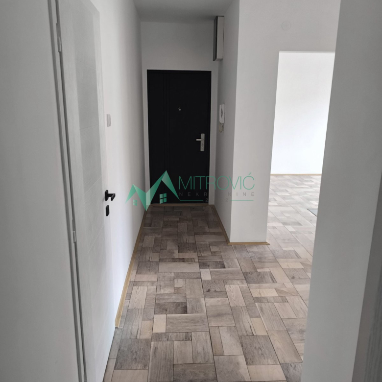 Stan Prodaja Novi Sad  52 m2