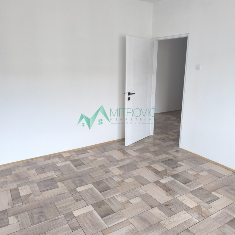 Stan Prodaja Novi Sad  52 m2