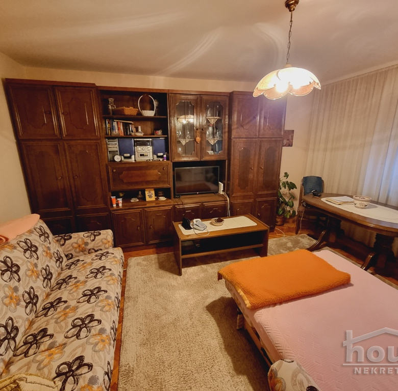 Stan Prodaja Novi Sad  70 m2
