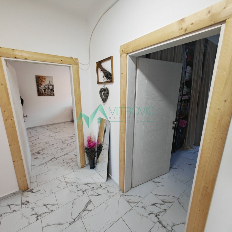 Stan Prodaja Novi Sad  63 m2