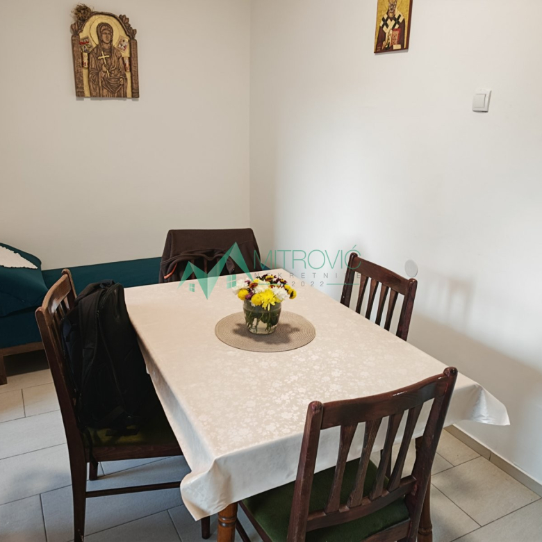 Stan Prodaja Novi Sad  63 m2