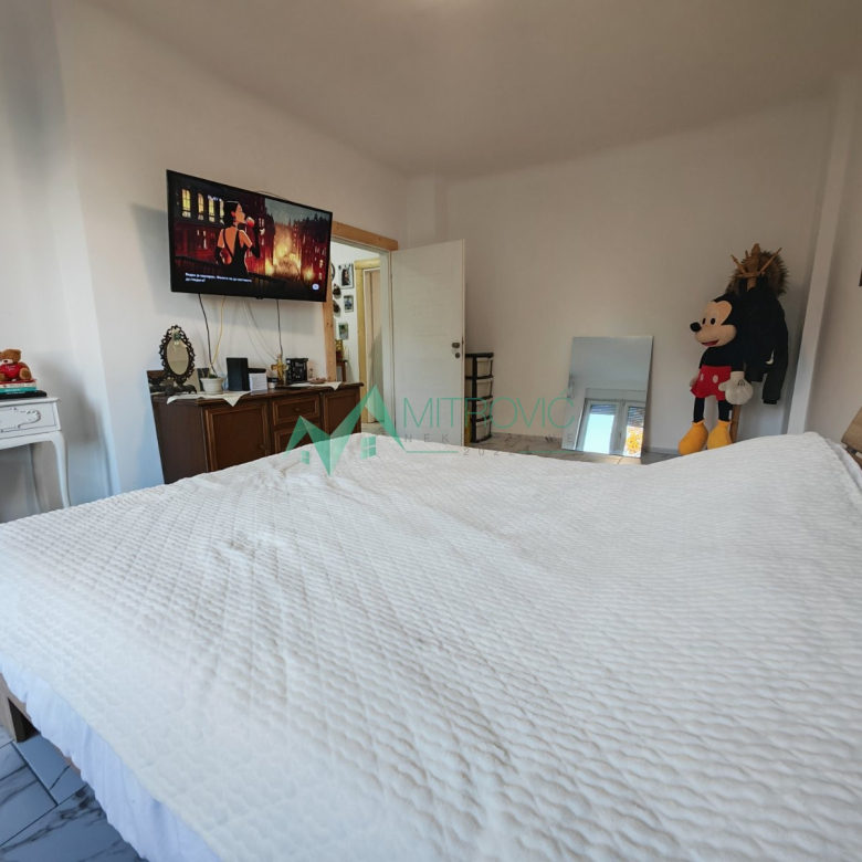 Stan Prodaja Novi Sad  63 m2