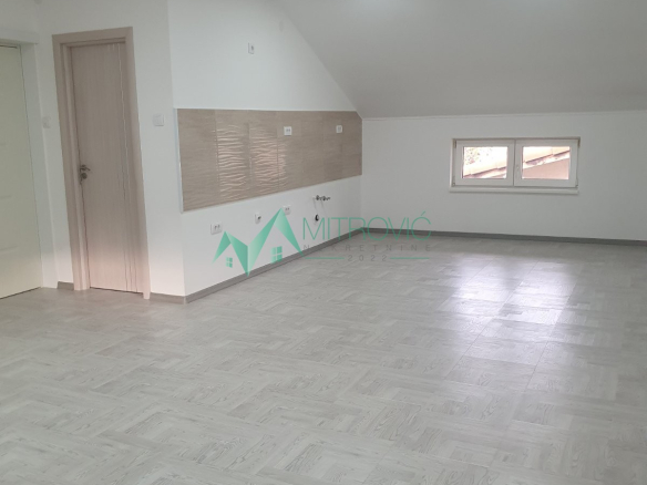 Klisa – Odlična ponuda, odmah useljiv stan za 1600€/m² !