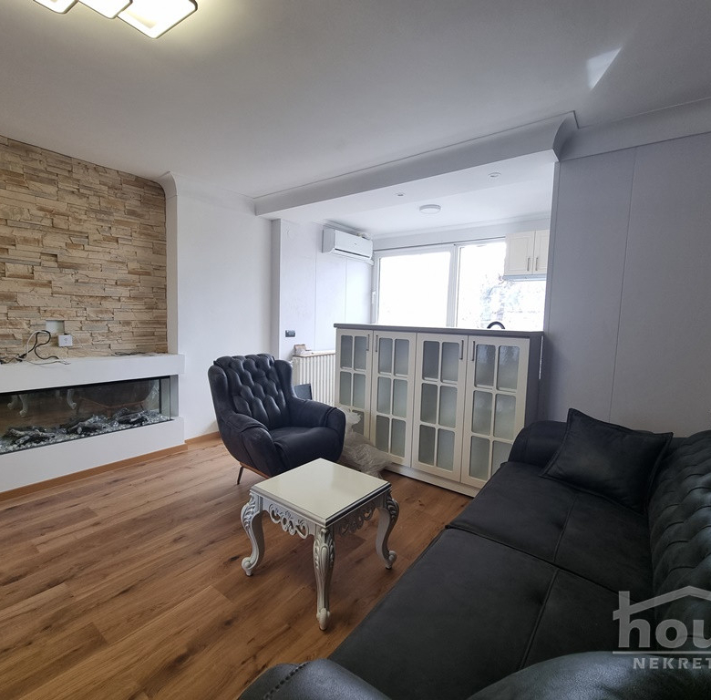 Stan Prodaja Novi Sad  74 m2