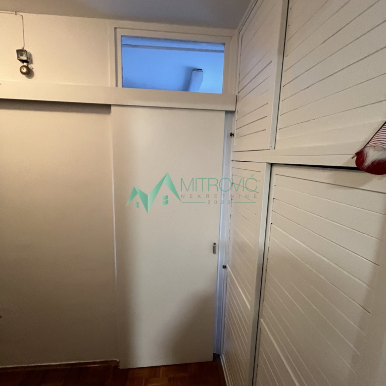 Stan Prodaja Novi Sad  60 m2