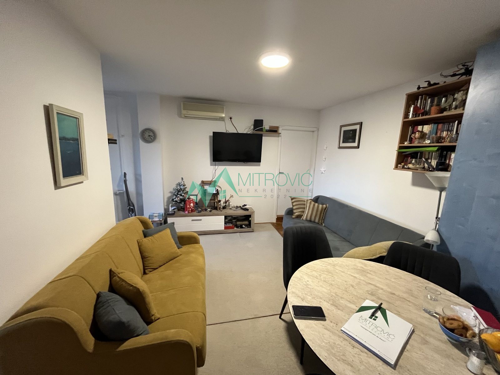 Stan Prodaja Novi Sad  60 m2