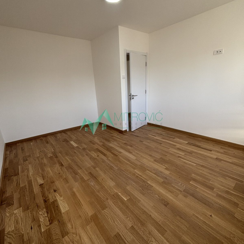 Stan Prodaja Novi Sad  54 m2