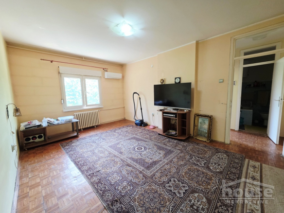Stan Prodaja Novi Sad  50 m2