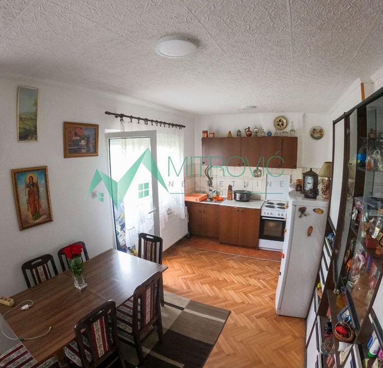 Stan Prodaja Novi Sad  50 m2