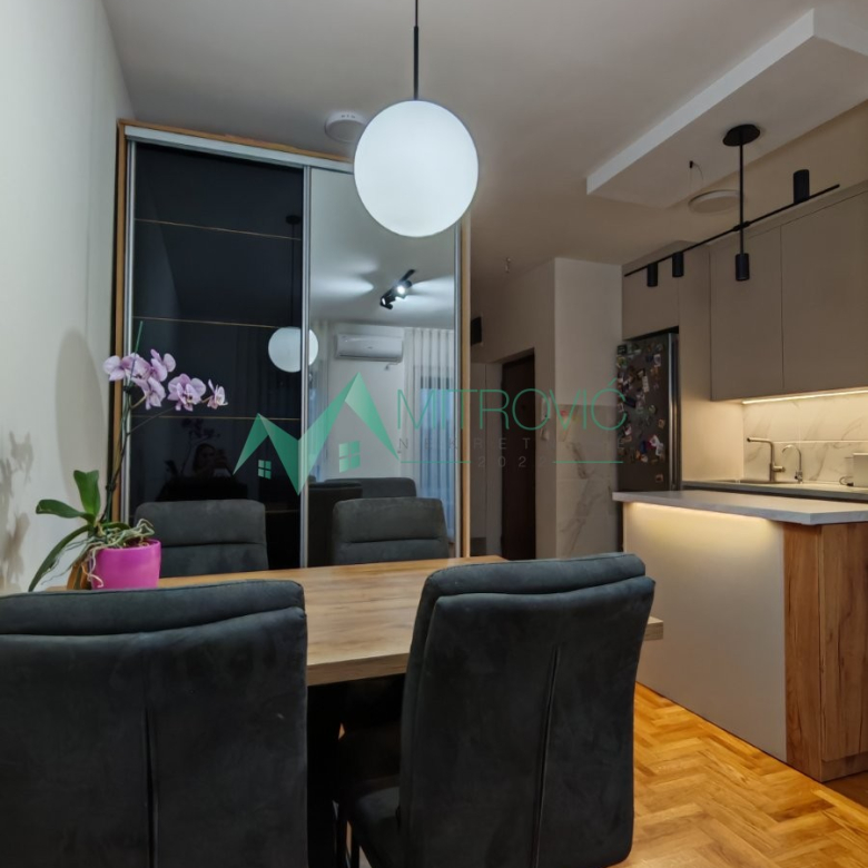 Stan Prodaja Novi Sad  42 m2