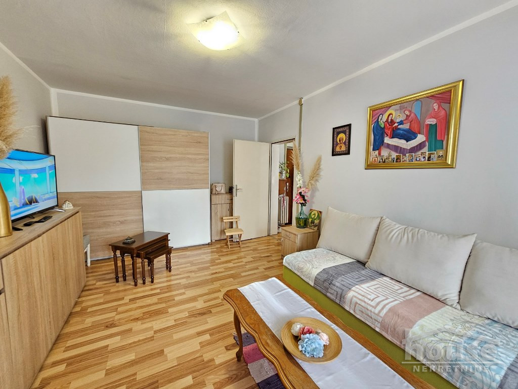 Stan Prodaja Novi Sad  63 m2