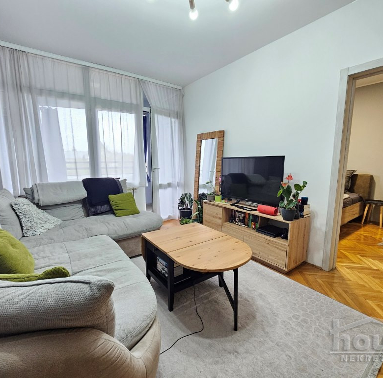 Stan Prodaja Novi Sad  49 m2