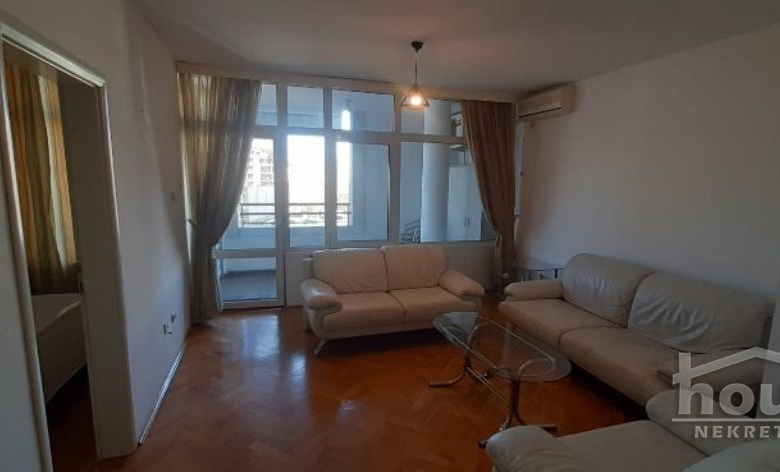 Stan – Novi Sad, Bulevar Oslobođenja  – ID 1065393.