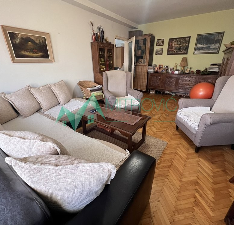 Stan Prodaja Novi Sad  54 m2