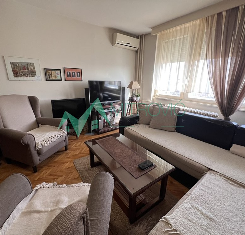 Stan Prodaja Novi Sad  54 m2